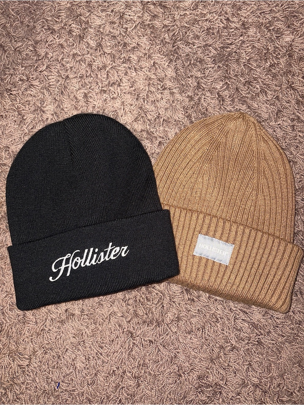 Hollister Knit Beanie Duo in Black & Tan Bundle